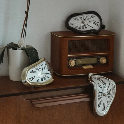 Melting Clock (Black) - My Store