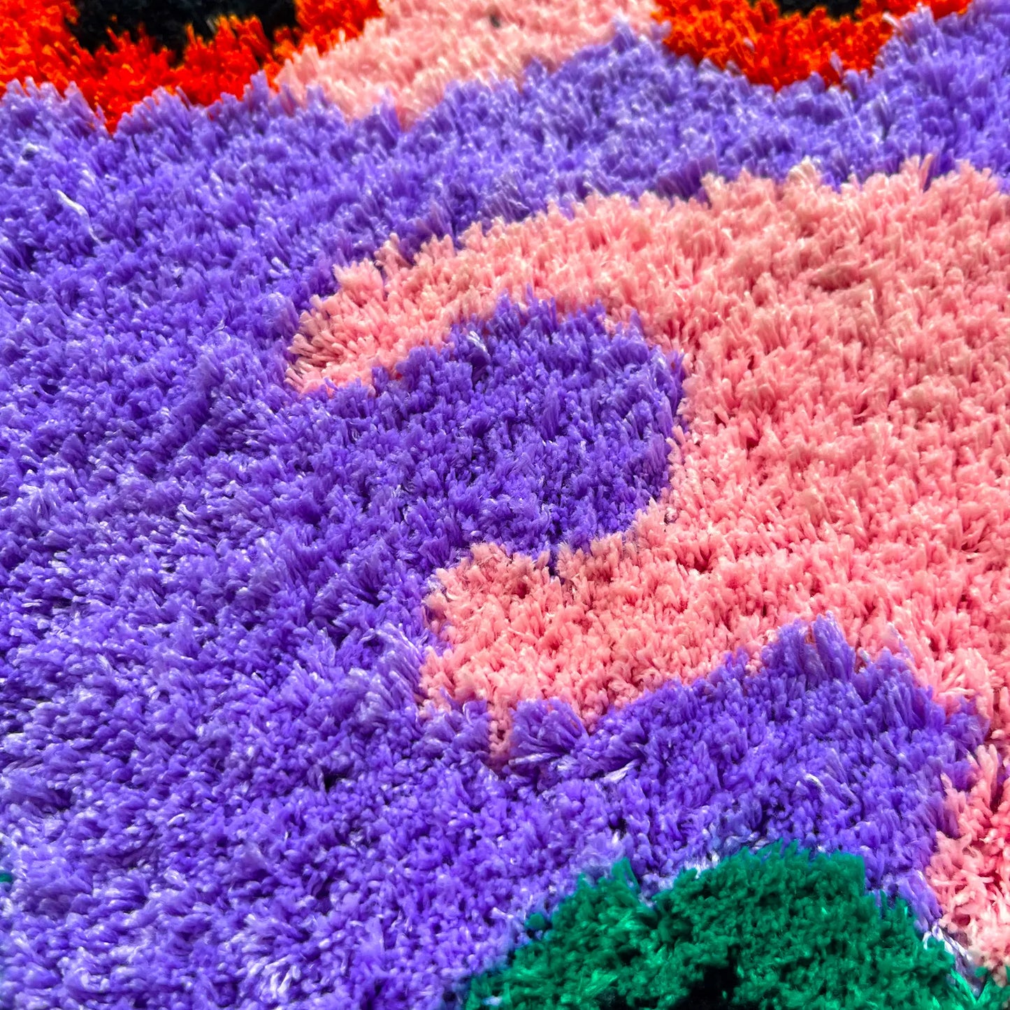 Trippy Smiling Face Fluffy Tufted Carpet (Pink/Purple) - My Store