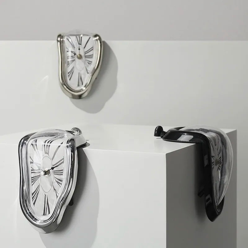 Melting Clock (White) - My Store